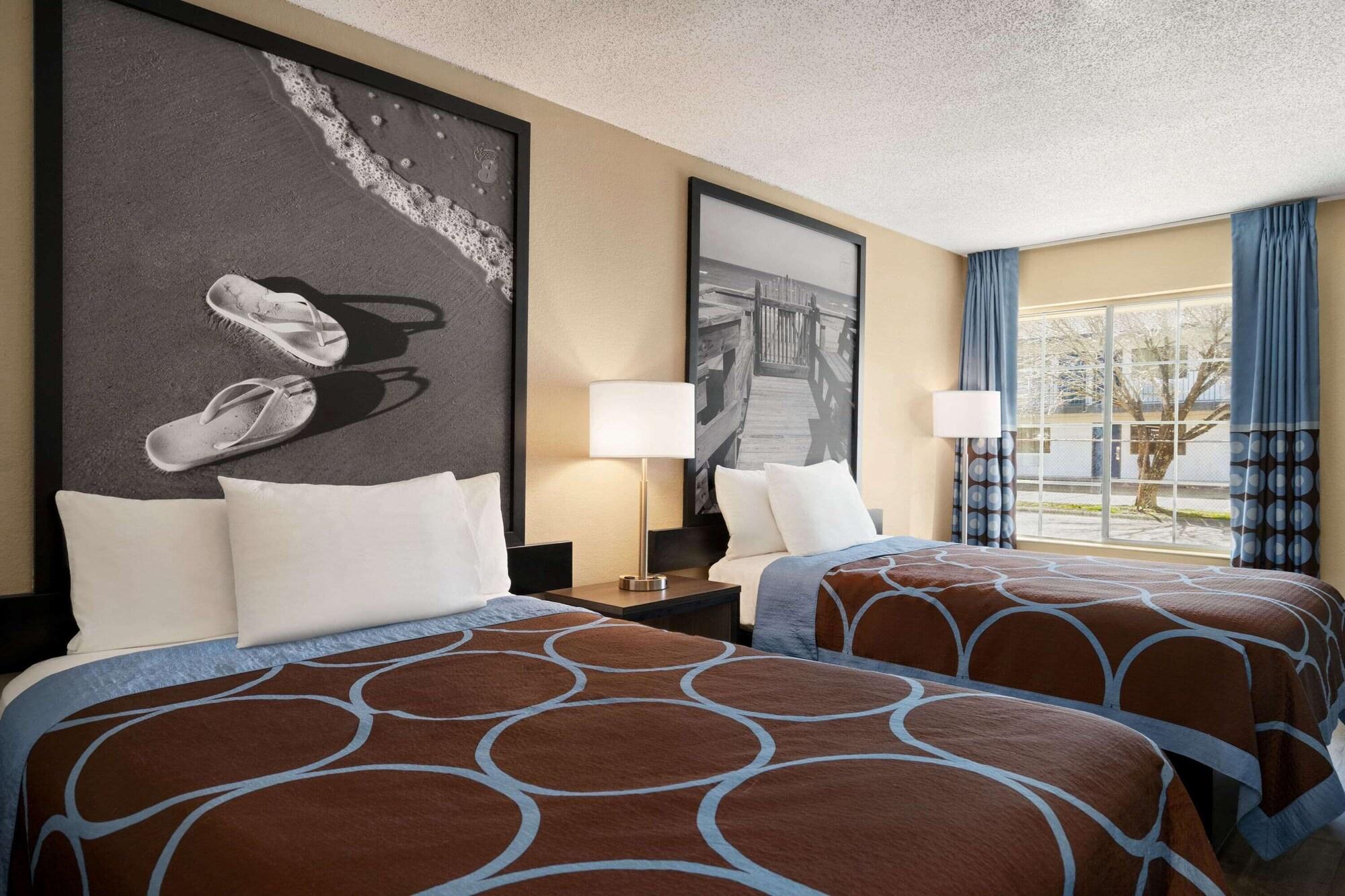 Super 8 By Wyndham Gulfport Biloxi Airport Motel Eksteriør bilde